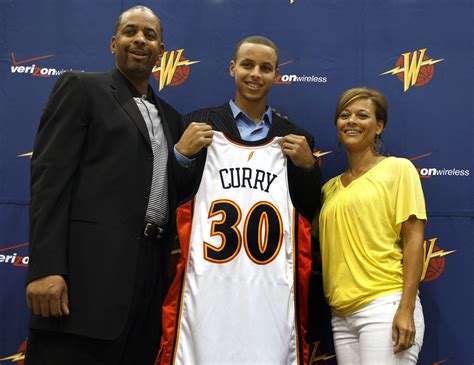 Who are Stephen Curry's parents Sonya and Dell Curry and why are they ...