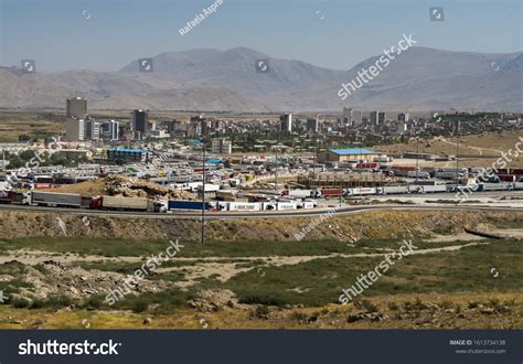 Bazargan West Azerbaijan Iran 08 06 Stock Photo 1613734138 | Shutterstock