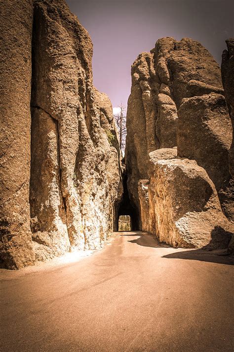 Needles Eye Tunnel at Custer State Park, Black Hills. South Dakota ...