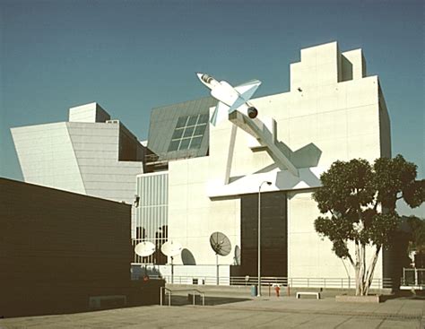 Images of California Aerospace Museum, 1982-84, by Frank Gehry. Digital ...