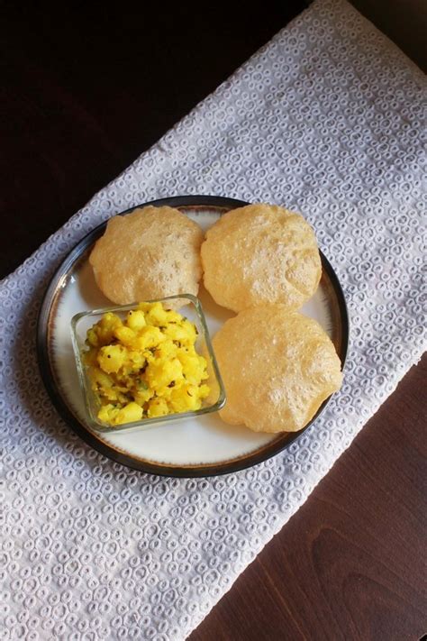 Poori Bhaji Recipe | How to make Poori bhaji / Puri bhaji