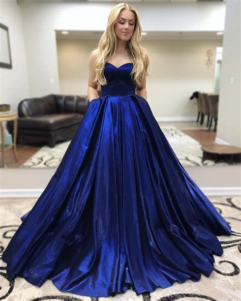 royal blue formal gown | Dresses Images 2022