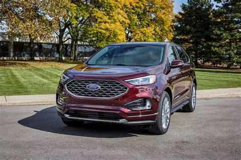 2022 Ford Edge - Specs, Prices, MPG, Reviews & Photos | Cars.com