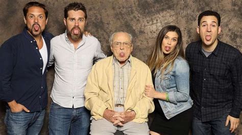 'Boy Meets World' reunion has fans freaking out - Good Morning America