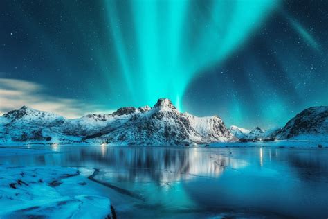 Your Guide to Seeing the Northern Lights | Travel Insider