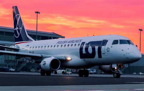 Poland's Flag Carrier: LOT Polish Airlines' Fleet In 2022