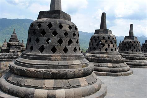 Gambar : bangunan, menara, agama Budha, tengara, tempat beribadah ...