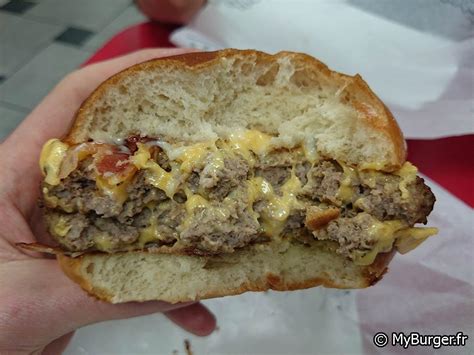 Photos de 2/3 Lb Monster Thickburger (Carl's Jr. / Hardee's) par bix ...