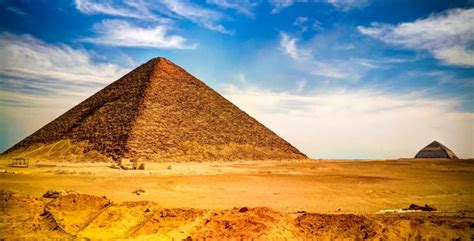 Pyramid of Khufu (Cheops Pyramid) - Ancient Egypt Tours