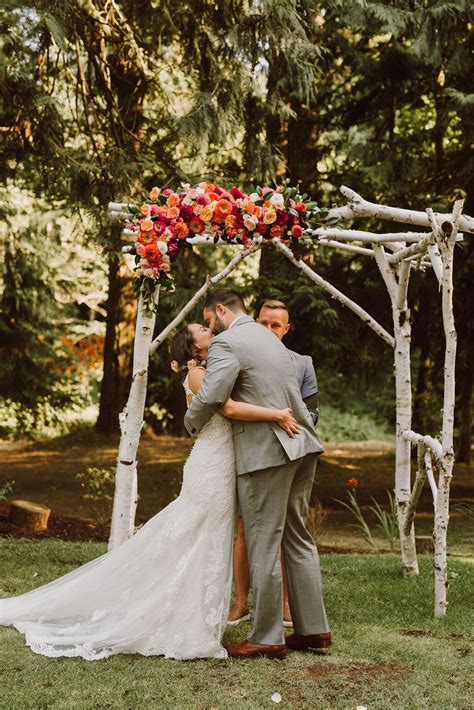 Cedarville Lodge Wedding in Gresham, OR | Audrey & Nigel