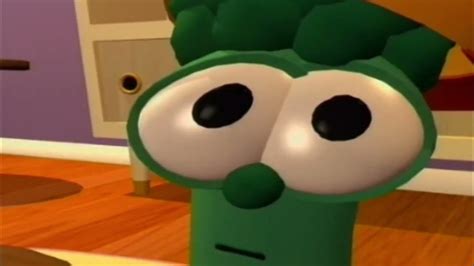 VeggieTales: It's Laura's Fault (Arabic) - YouTube