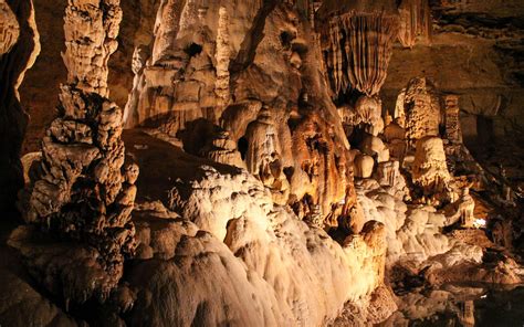 Tips for Visiting the Natural Bridge Caverns - Live Love Local