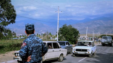 Karabakh refugees cross to Armenia as Azerbaijan takes control - The Hindu