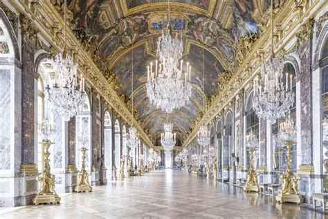 Versailles Hall of Mirrors — Parisian Moments