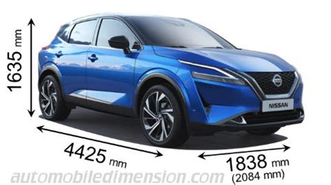 Nissan Qashqai 2024 dimensions, boot space and similars