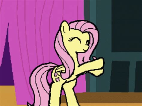 My Little Pony Fluttershy GIF - My Little Pony Fluttershy Dance ...