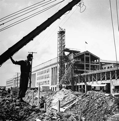 Pentagon: Photos From the Construction of a Colossal Office Building | TIME