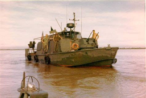 Vietnam gunboats