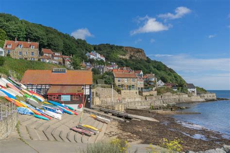 The Ultimate Guide to Runswick Bay Beach - Yorkshire Stay Inspiration