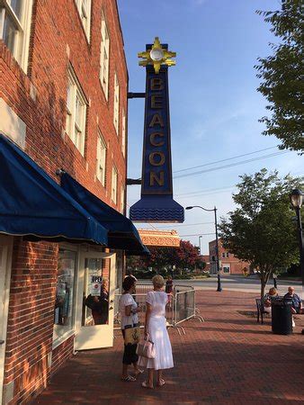 The Beacon Theater (Hopewell) - 2018 All You Need to Know Before You Go ...