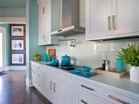 Glass Backsplash Tile Ideas - Glass Designs