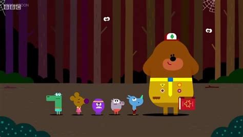 Hey Duggee Episode 12 The Leaf Badge | Watch cartoons online, Watch ...