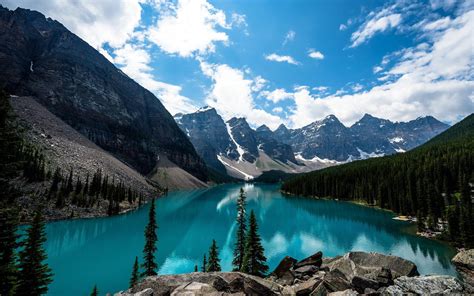 Rocky Mountains in Canada : r/pics