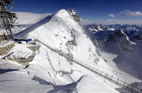 Titlis Cliff Walk в Швейцарии - самый высокий подвесной мост в Европе ...