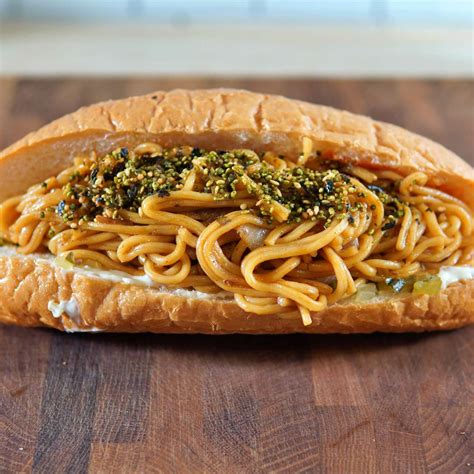 YAKISOBA BREAD RECIPE WITH YAKISOBA SAUCE