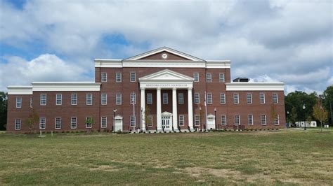 Hertford County Courthouse — A. R. Chesson Construction