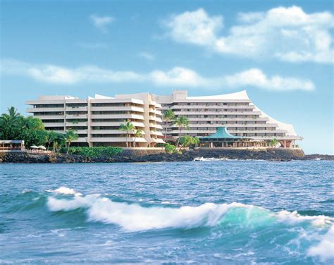 Royal Kona Resort to reopen Thursday with start of pre-travel testing ...