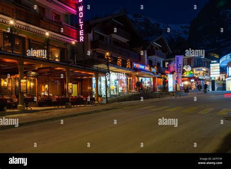 GRINDELWALD, SWITZERLAND - JANUARY 12 2020:View of Grindelwald at night ...