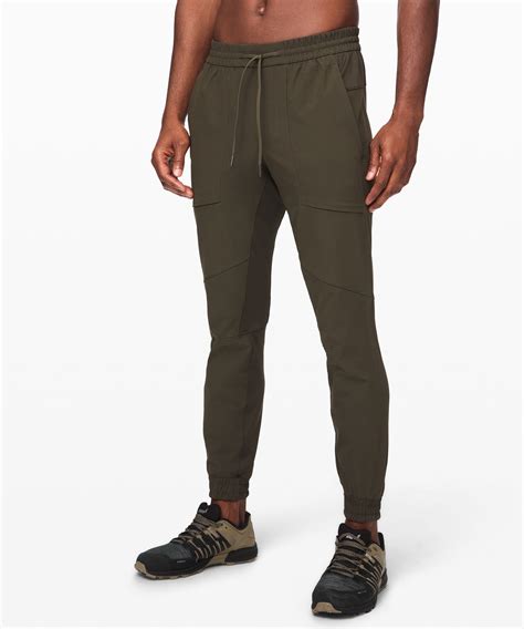 lululemon Men's License To Train Jogger 29", Dark Olive, Size Xs Sweat ...