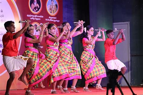 Lezim Dance – Ganapathi Dance of Maharashtra