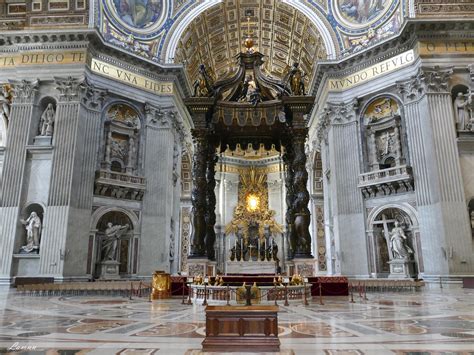 Interior of St. Peter's Basilica - VisitVaticanCity.org