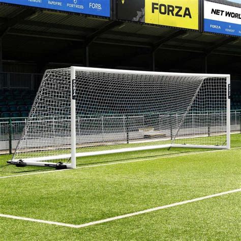 7,3m x 2,4m FORZA Alu110 But de Football | Net World Sports