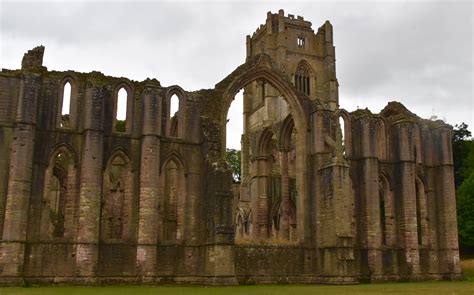 Fountains Abbey - The Beauty of Ruins - The Maritime Explorer