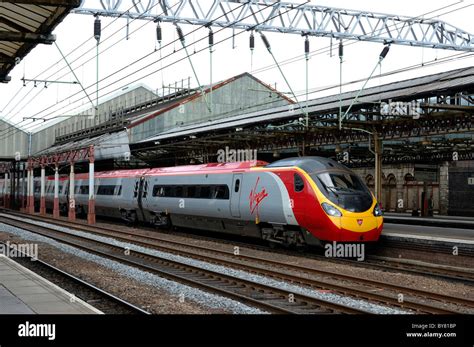 Virgin pendolino express train at crewe station england uk Stock Photo ...