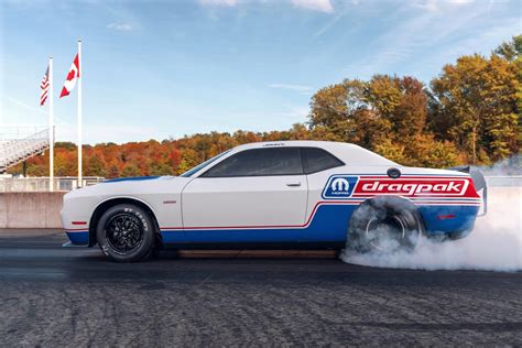 2020 Dodge Challenger Drag Pak Image. Photo 8 of 20