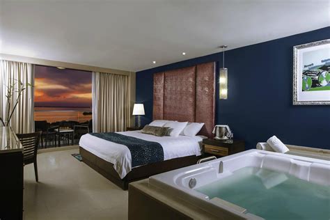 Hard Rock Hotel Cancun Rooms: Pictures & Reviews - Tripadvisor