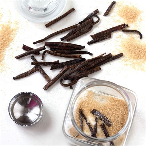 13 Best Vanilla Sugar Substitutes - Tastylicious