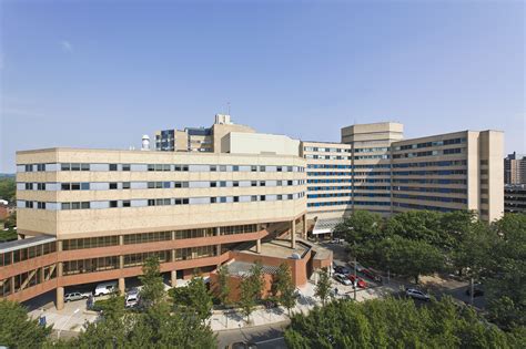 Yale-New Haven Hospital | 50 of the Greenest Hospitals in America 2016