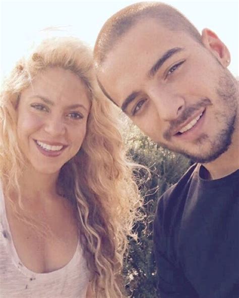 Shakira et Maluma pourraient bien collaborer ensemble | E! News France