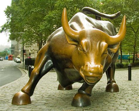 Bull Market Statue