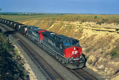 When They Were New: Southern Pacific AC4400CWs - Railfan & Railroad ...