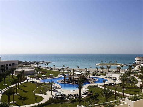 Beaches in Bahrain | ExpatWoman.com