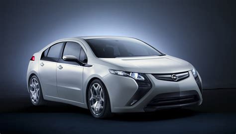 Opel Ampera (2011) - picture 6 of 24