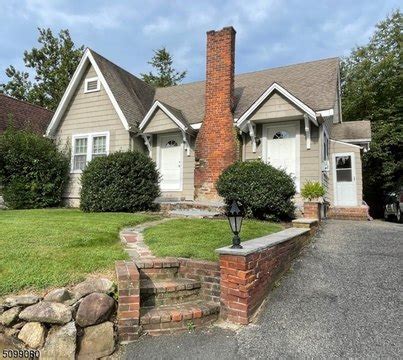 Livingston, NJ Real Estate - Livingston Homes for Sale | realtor.com®