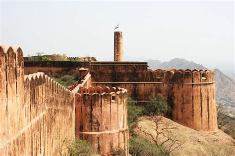 Nahargarh Fort, Rajasthan - Hello Travel Buzz