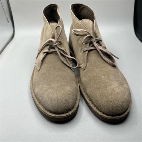 Clarks Men’s Chukka Suede Boot Size 10. Excellent... - Depop